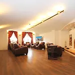 Traumurlaub Im Schloss Hohen Niendorf