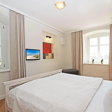 Traumurlaub Im Schloss Hohen Niendorf 바슈토르프