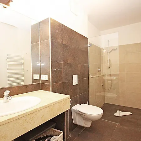 Traumurlaub Im Schloss Hohen Niendorf 바슈토르프