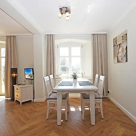 Apartmán Traumurlaub Im Schloss Hohen Niendorf